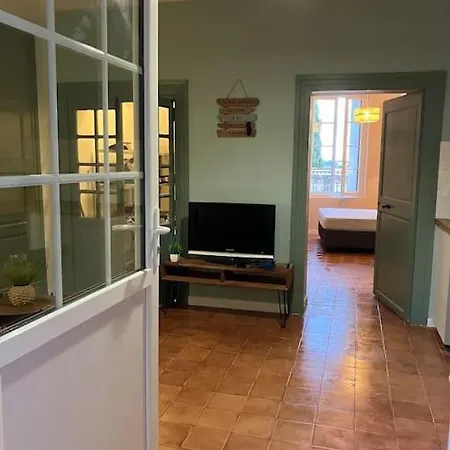 Διαμέρισμα Le Petit Chateau De
