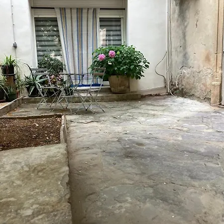 Le Petit Chateau De